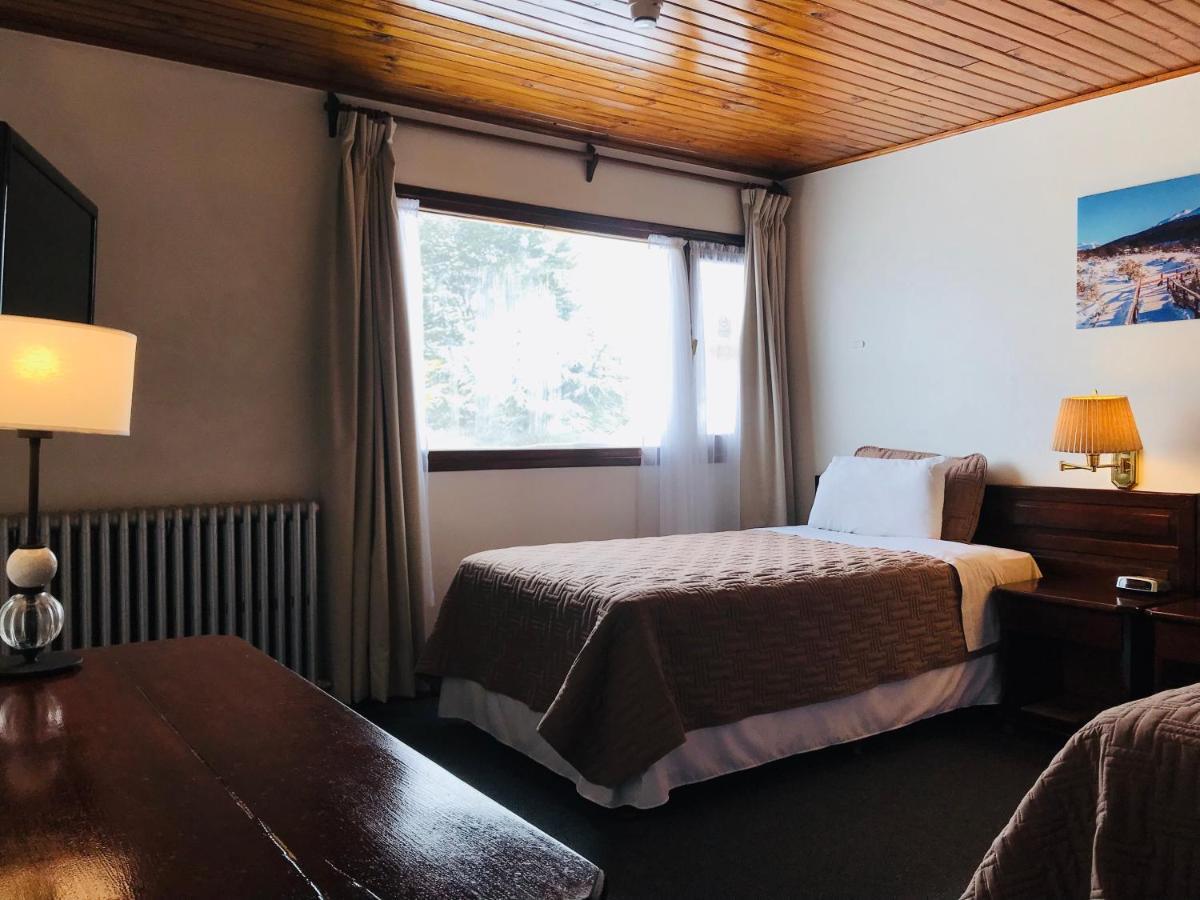 Hotel Ushuaia Bagian luar foto
