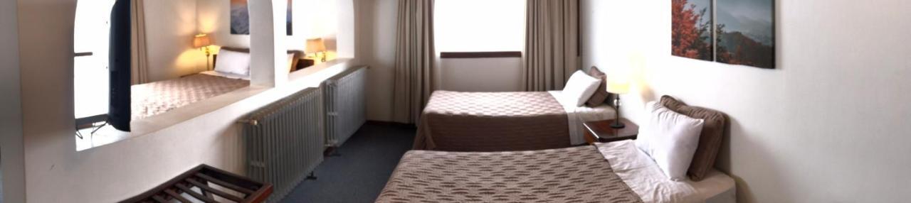 Hotel Ushuaia Bagian luar foto